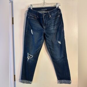Women's Distressed Blue Jean Capri